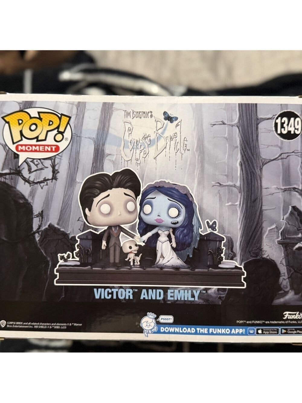 Funko Pop! Moment: Victor and Emily Spirit Halloween Exclusive Plus Pillow Cases - Picture 7 of 11